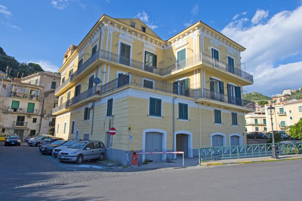 Palazzo Della Monica Apartment Vietri Cameră foto