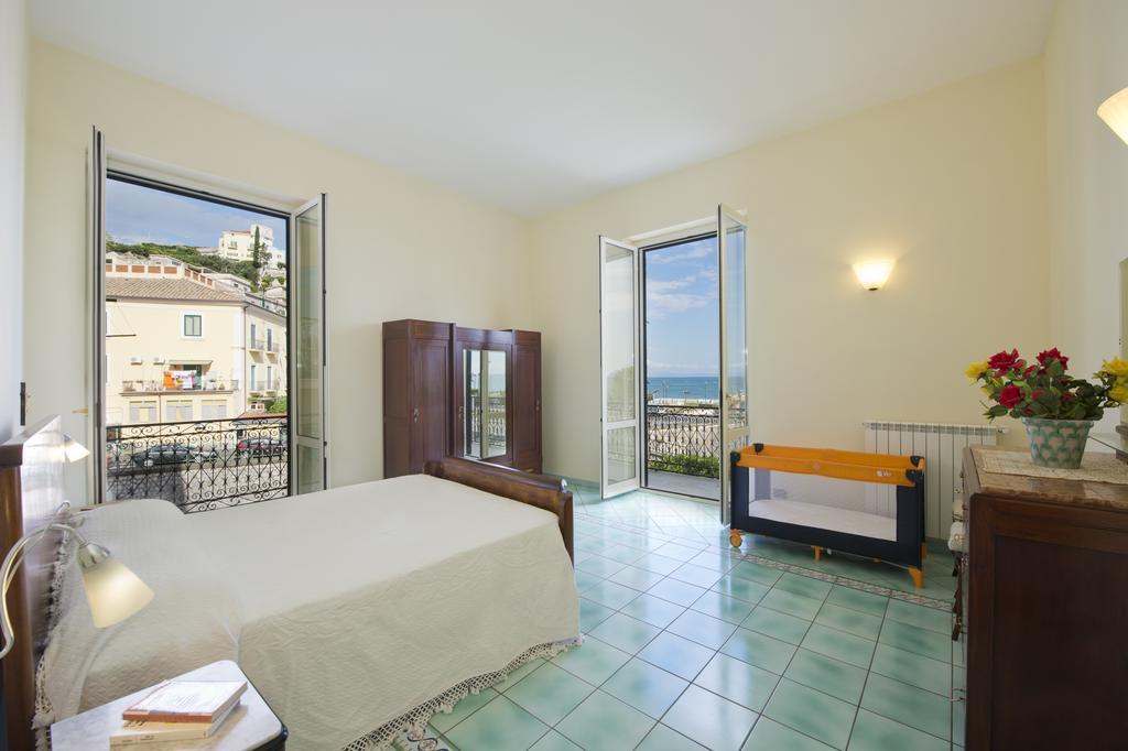 Palazzo Della Monica Apartment Vietri Cameră foto