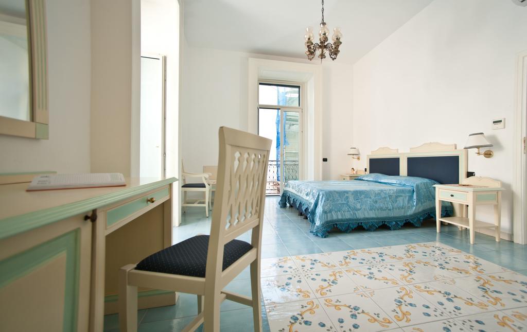 Palazzo Della Monica Apartment Vietri Exterior foto
