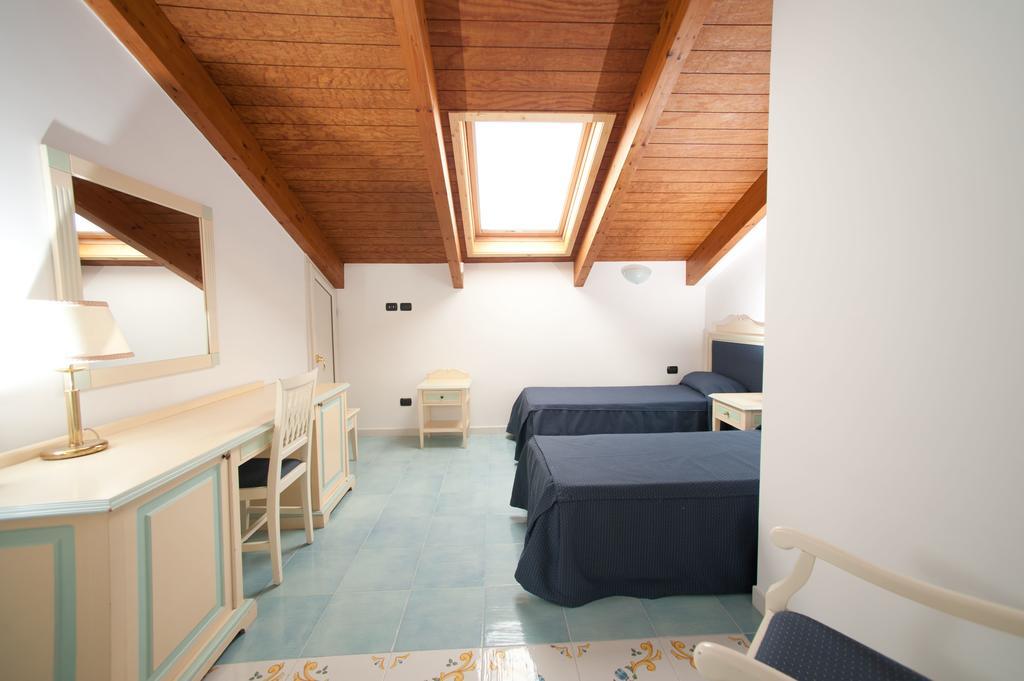 Palazzo Della Monica Apartment Vietri Exterior foto