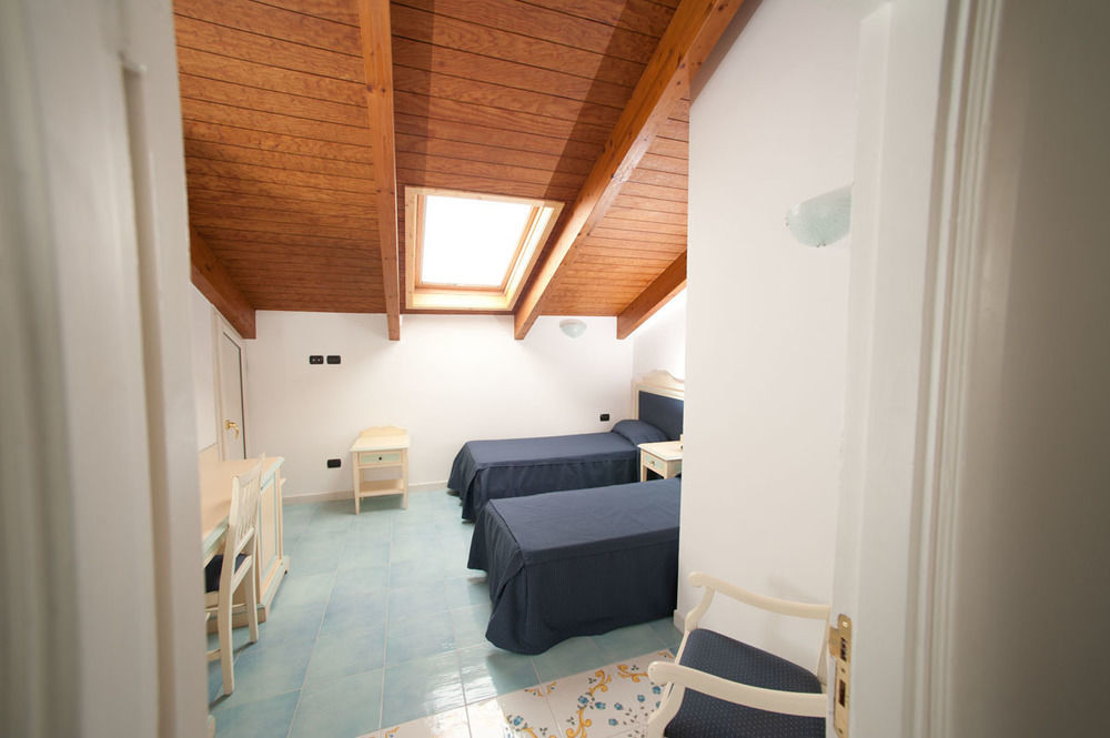 Palazzo Della Monica Apartment Vietri Exterior foto